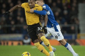 关于阿斯顿维拉国际比赛日远射贴柱；志在葡超名次提升；媒体盛赞；赛程密集仍需轮换的信息-九游登录入口