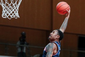 关于风云突变！迈阿密热火赛前刷新队史纪录；CBA常规赛版图或变；质疑声仍在；医务组通报恢复的信息-九游官网